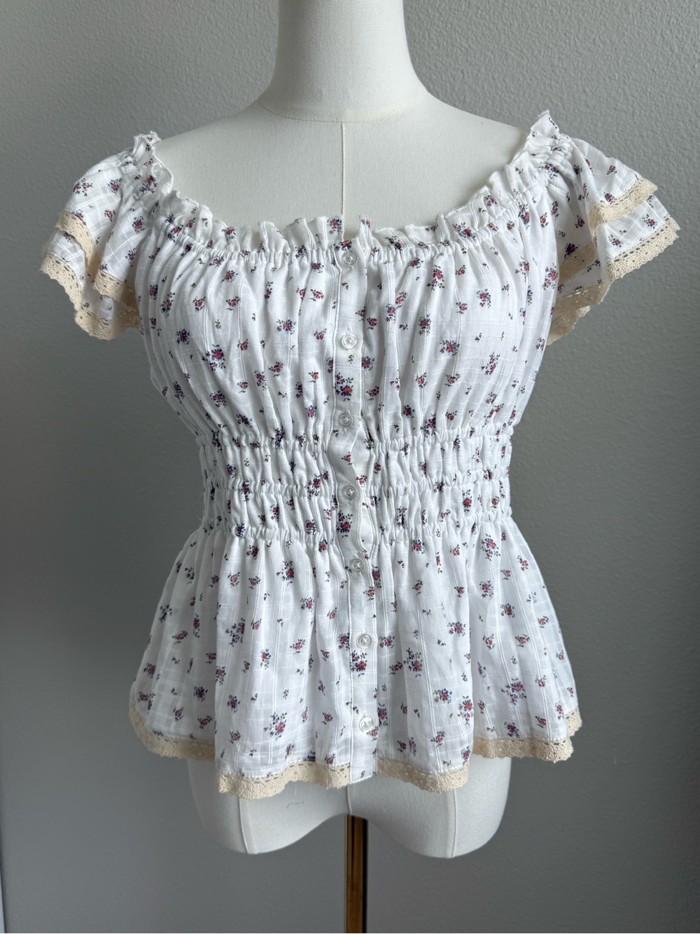Francesca's Cottagecore Floral Smocked Peplum Coquette Maiden Top White Small